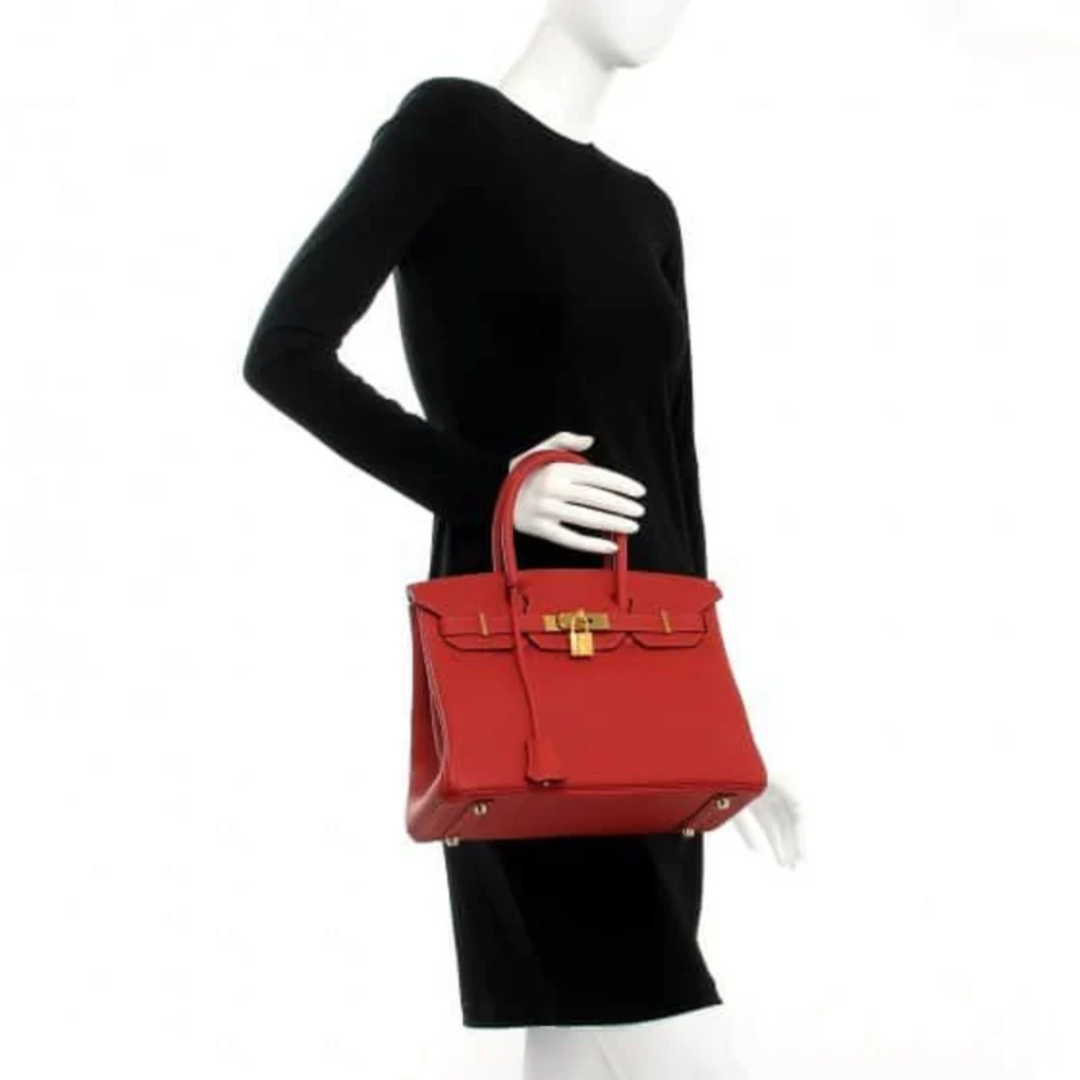 Tasche 30 Brk mit Goldbeschlägen in Rot